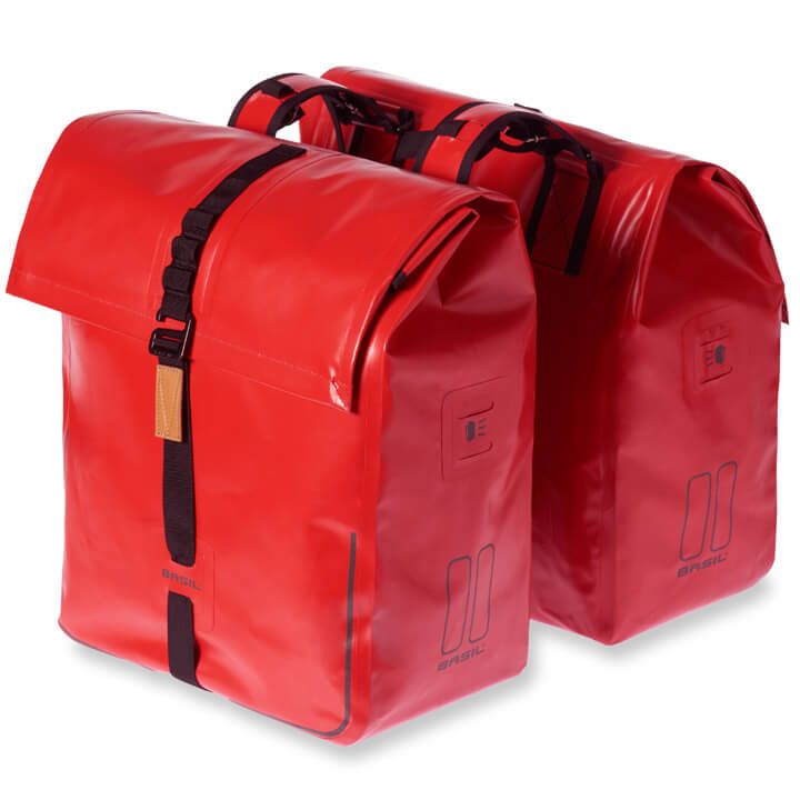 Basil Dubbele Fietstas Urban Dry Red basil kopen in de aanbieding Basil Dubbele Fietstas Urban Dry Red basil kopen in de aanbieding